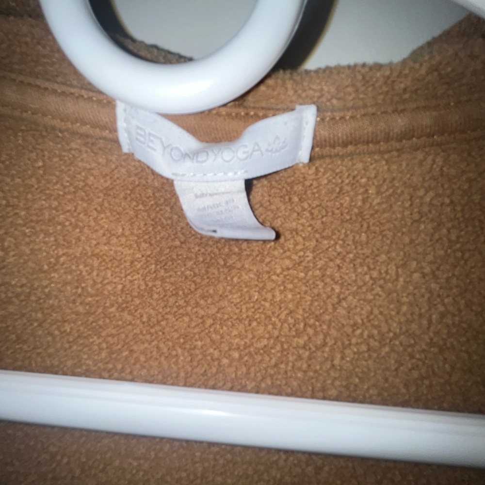 Beyond Yoga "On The Go" Open Front Hooded Cardigan Jacket - Picture 4 of 5
